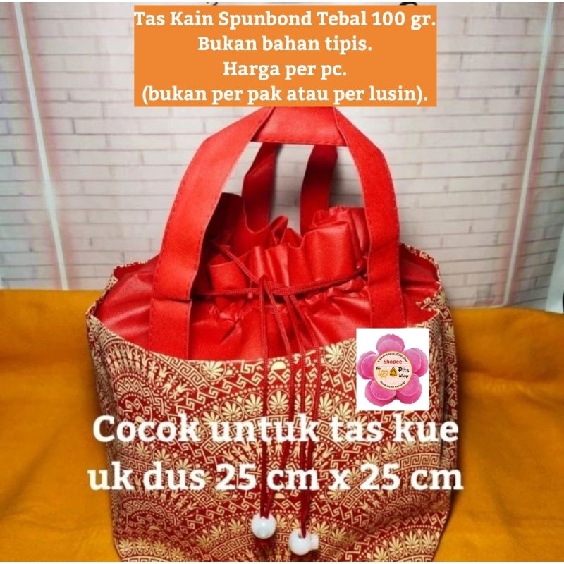 

Tas Kantong Kain Bingkisan Souvenir Gift Bag Batik Kipas Besar Merah