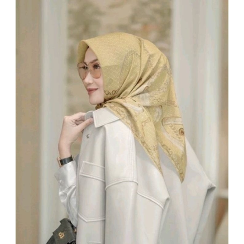 Pl Chain 1 Corn Buttonscarves