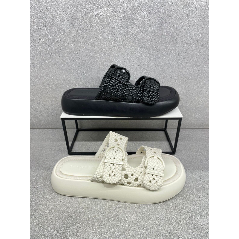 Sandal wanita Charles&Keith original