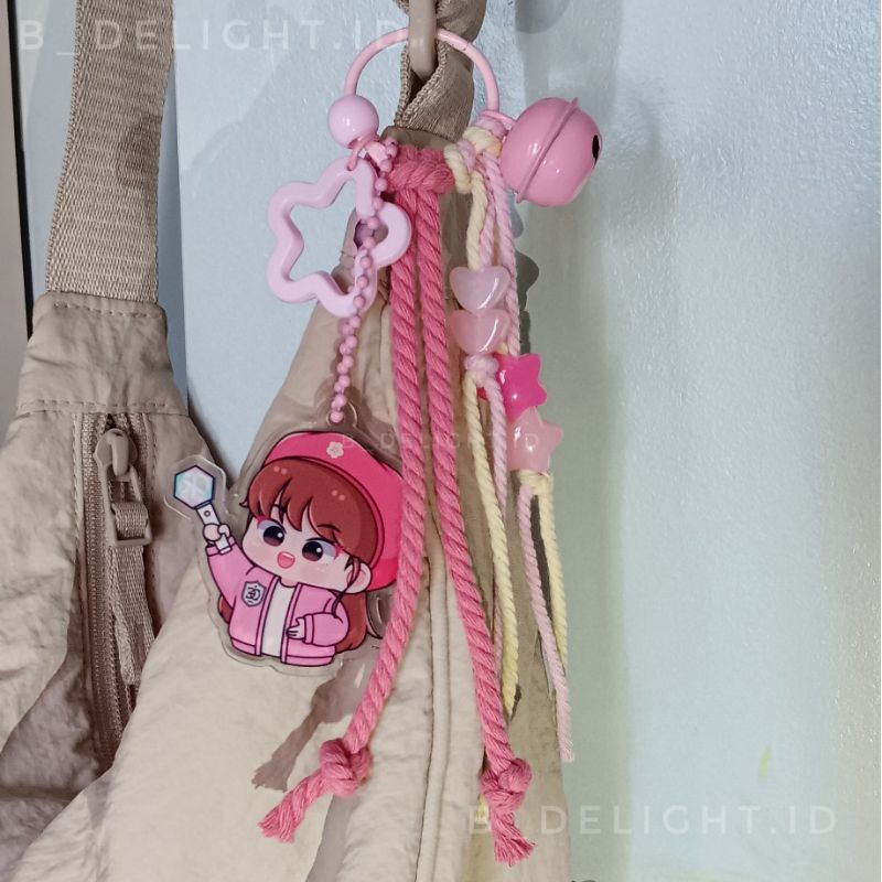 EXO - ERI BAGCHARM GANTUNGAN TAS EXO GANTUNGAN KUNCI ACRYLIC KEYRING KEYCHAIN KPOP