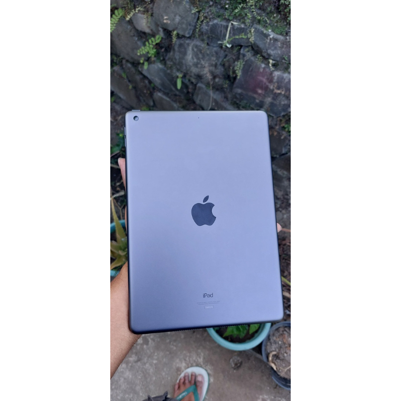 Apple iPad (Gen 9) 10,2 inci, Wi-Fi 64GB, Space Grey ( SECOND )