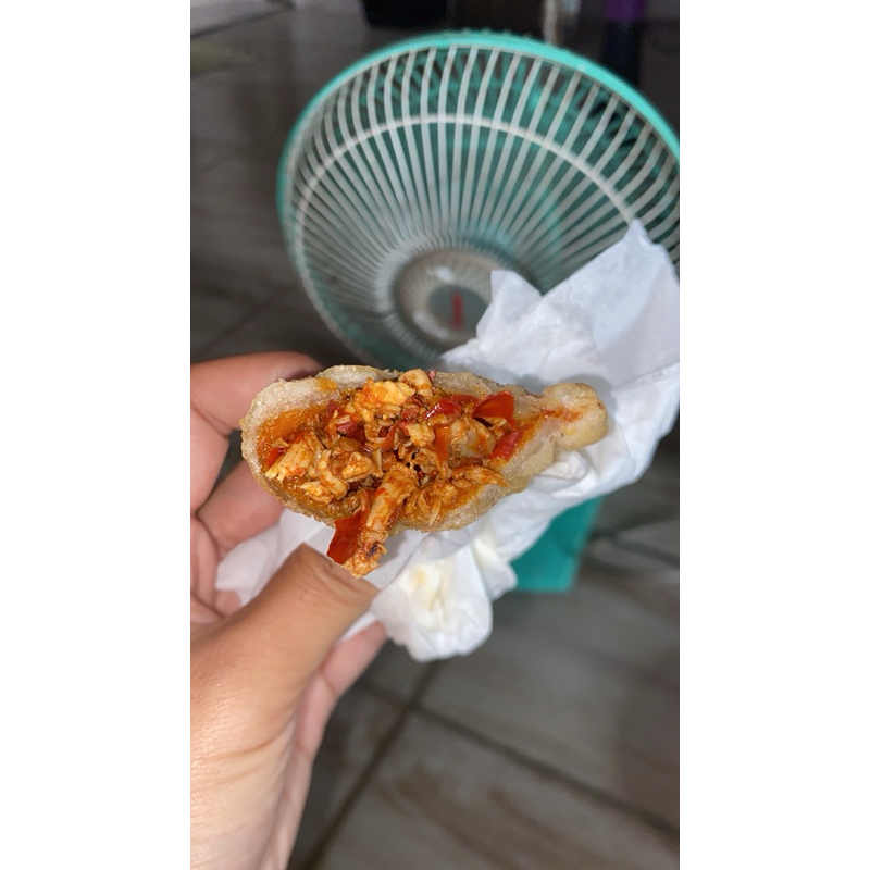 

Cireng pedas isi suir ayam