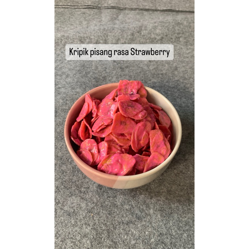 

Kripik pisan coklat rasa Strawberri