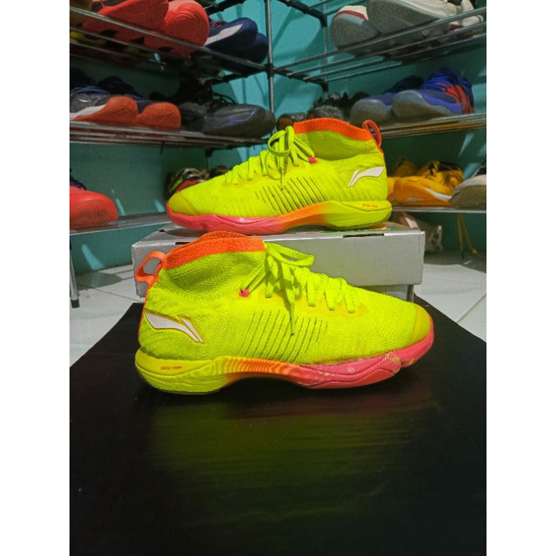 Sepatu Badminton Lining Dagger Pounce Original