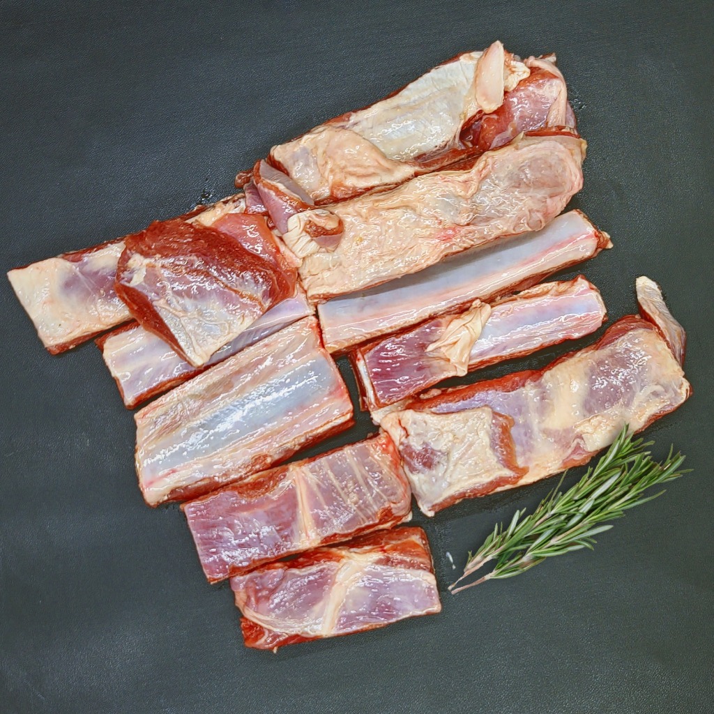 

Iga Rusuk Kambing Kemasan 500 gram - 1 kg