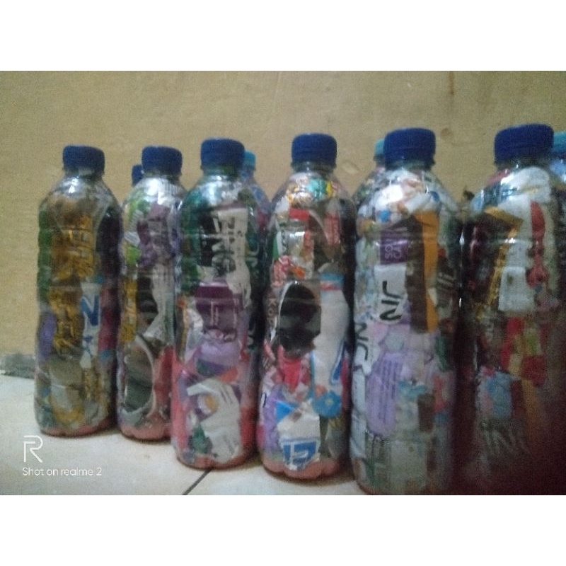 ecobrick botol Aqua 600 ml berat 250 gram