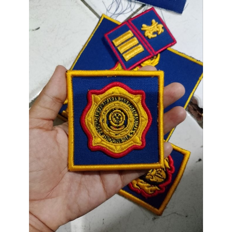 Bordir timbul kewenangan pemadam kebakaran murah