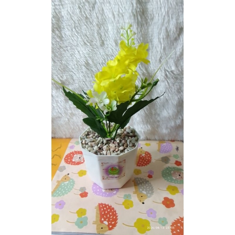 SET BUNGA PLASTIK SNAPDRAGON BUNGA LAVENDER DENGAN POT PUTIH PLASTIK PERMATA BUNGA DEKORASI BUNGA KA