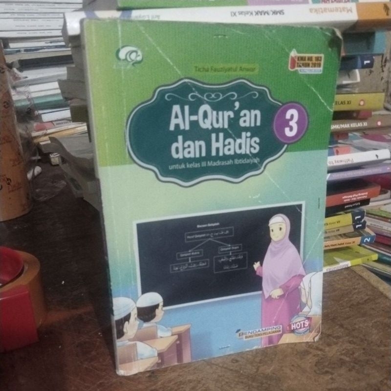 buku Al-Quran dan Hadis kelas 3 Madrasah ibtidaiyah