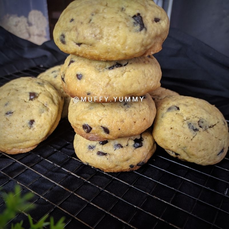 

Piscoklegit_ Soft Cookies 1 Box Isi 8 Pcs Soft Baked Cookies Chocochip Choco Oreo