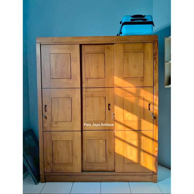 Lemari Pakaian Sliding Jati Grade A/Lemari Sliding Jati Minimalis