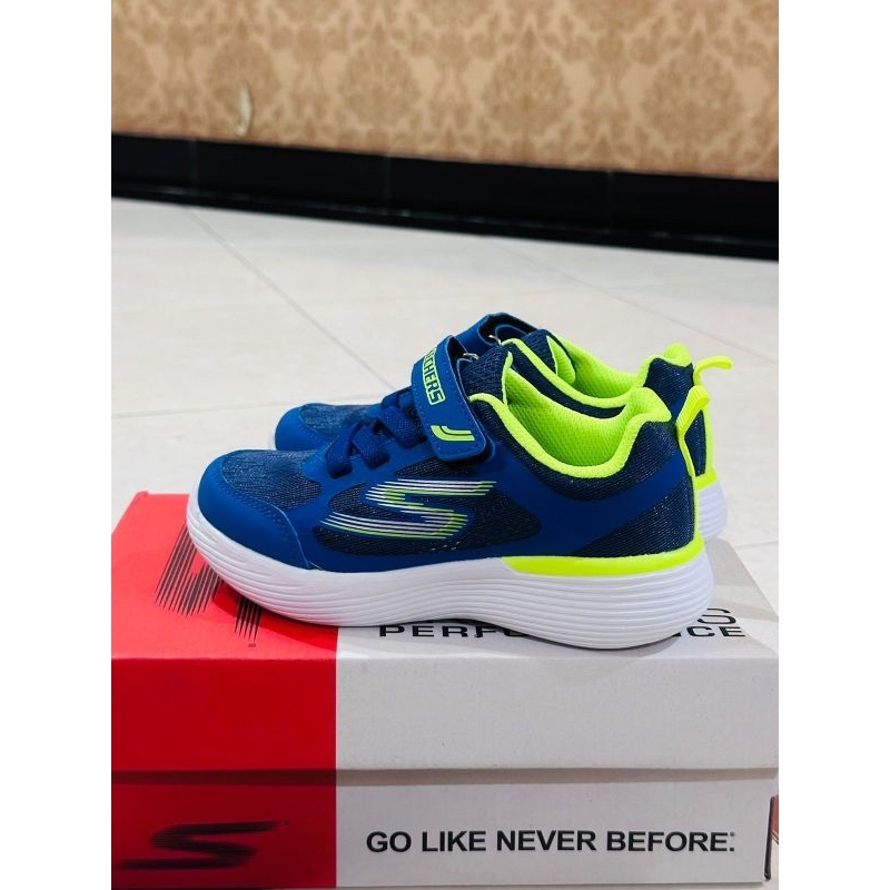 Skechers kids