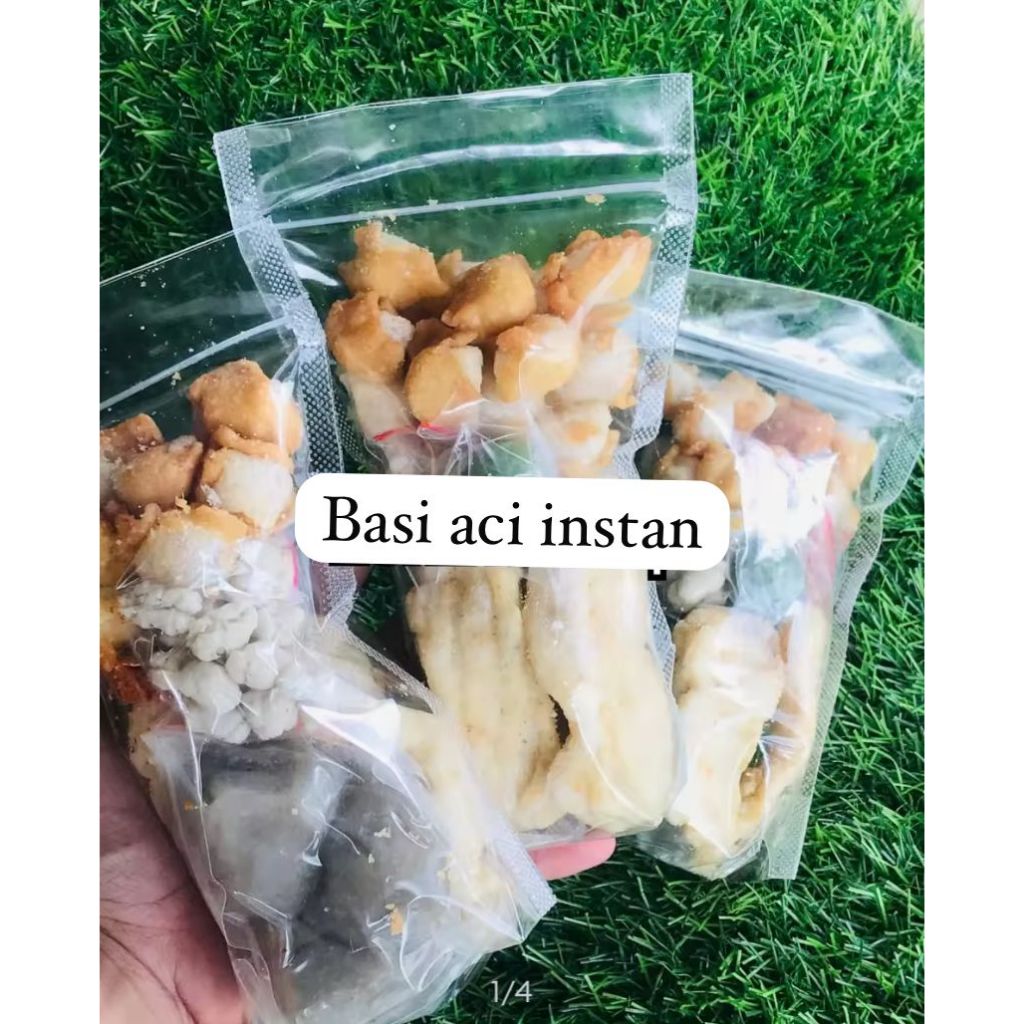 

baso aci instan isi ayam suwir topping banyak