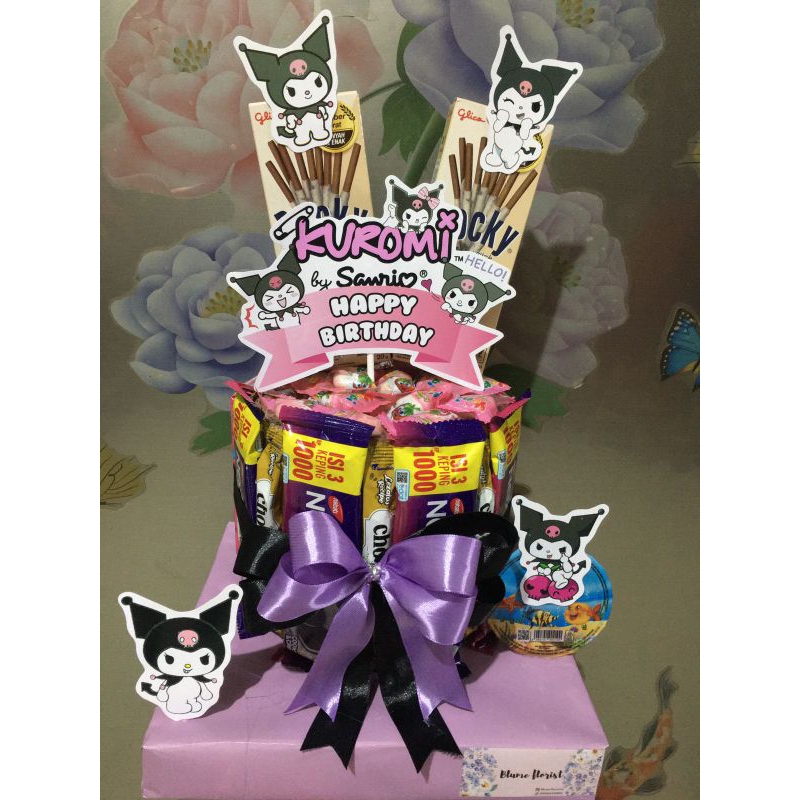 

Snack tower kuromi , Snack tower hadiah ulang tahun , Snack tower custom, Snack tower 1 layer . Snack gift , birthday gift