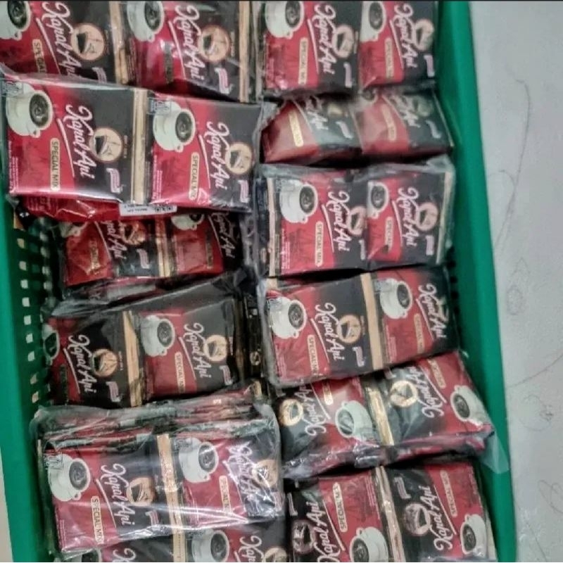 

Kopi Kapal Api Mix. 23gram 1 Renceng isi 10 sachet