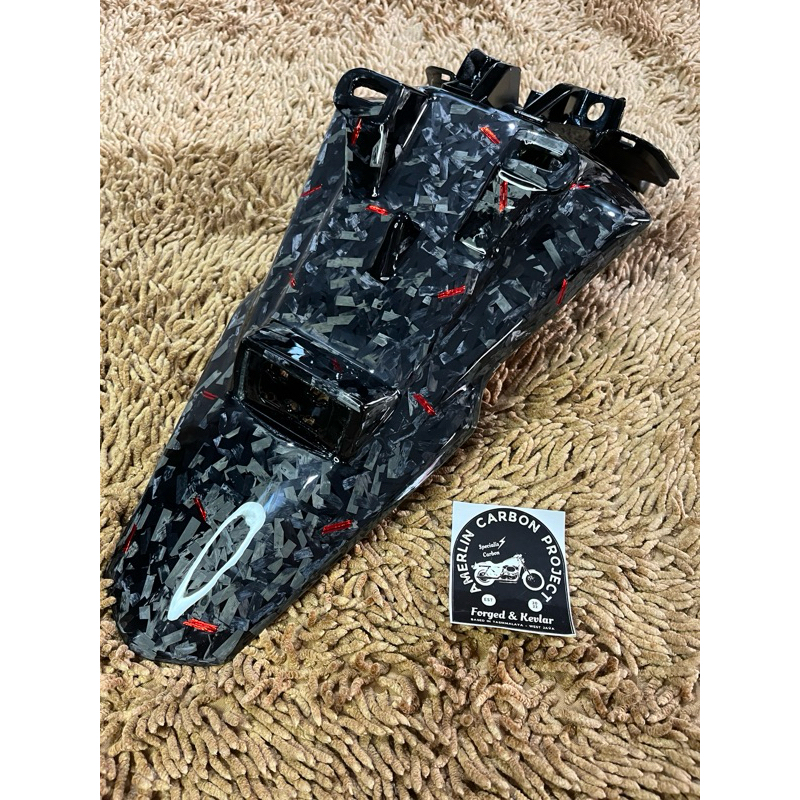 paket satu set spakbor belakang aerox new 155 carbon forged strip merah | spakbor belakang aerox new