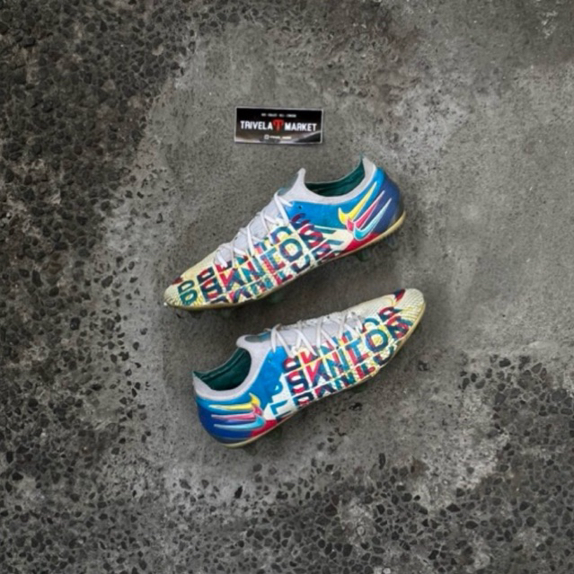 Sepatu bola nike phantom GT 3D