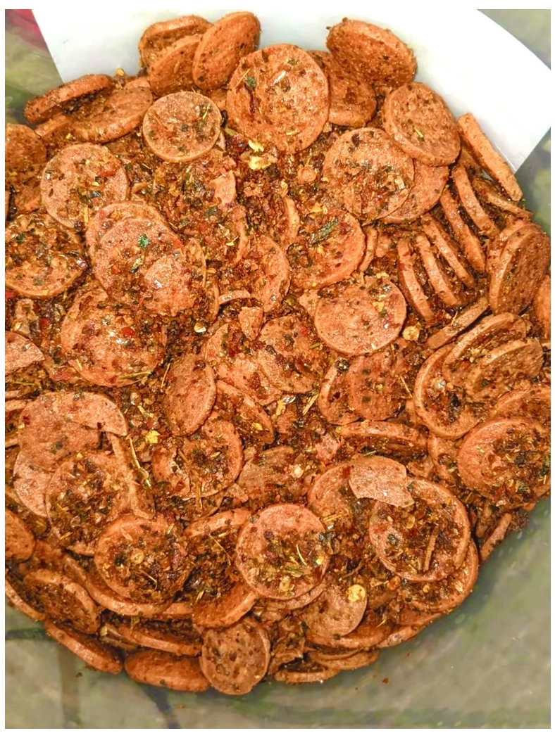 

Kripik Sosis Ayam Goreng Viral Pedas Rempah Daun Jeruk | Camilan Sosis Goreng Balado | Sosis Goreng Kering Original Camilan Viral Keripik Cemilan Sosis Enak Pedas