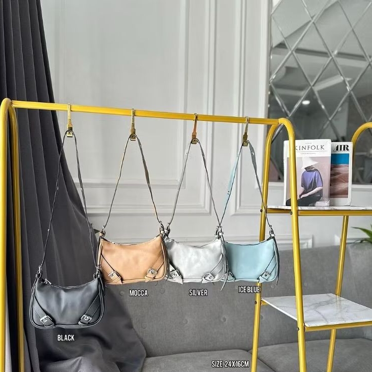 SlingBag Yura | Tas Selempang Wanita | Tas Murah Makassar | Tas Selempang Wanita Murah | Tas Selempa