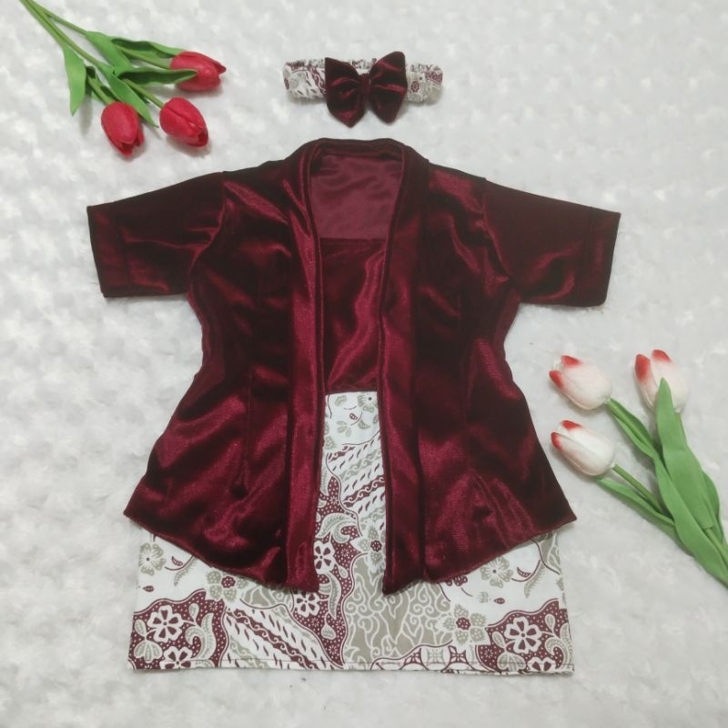 REAL PICT KEBAYA BAYI BLUDRU / KEBAYA ANAK / KEBAYA BAYI PEREMPUAN warna Maroon Burgundi