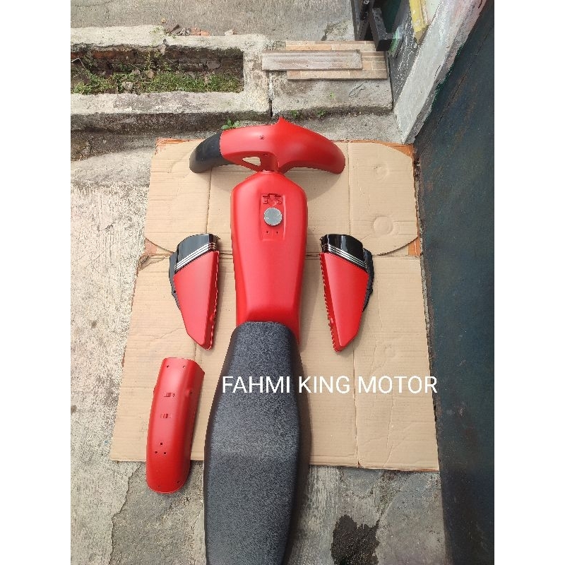 TANGKI BAJU SET RX KING MERAH DOP KUMPLIT SESUAI POTO INI GRES BARU COPY ORIGINAL