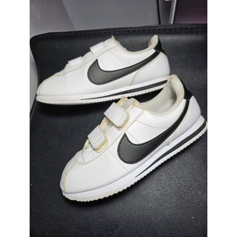 preloved sepatu nike anak ori