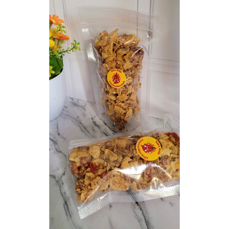 

Sambel goreng kering tempe kentang kacang teri pedas manis gurih kriyuk 250 gram