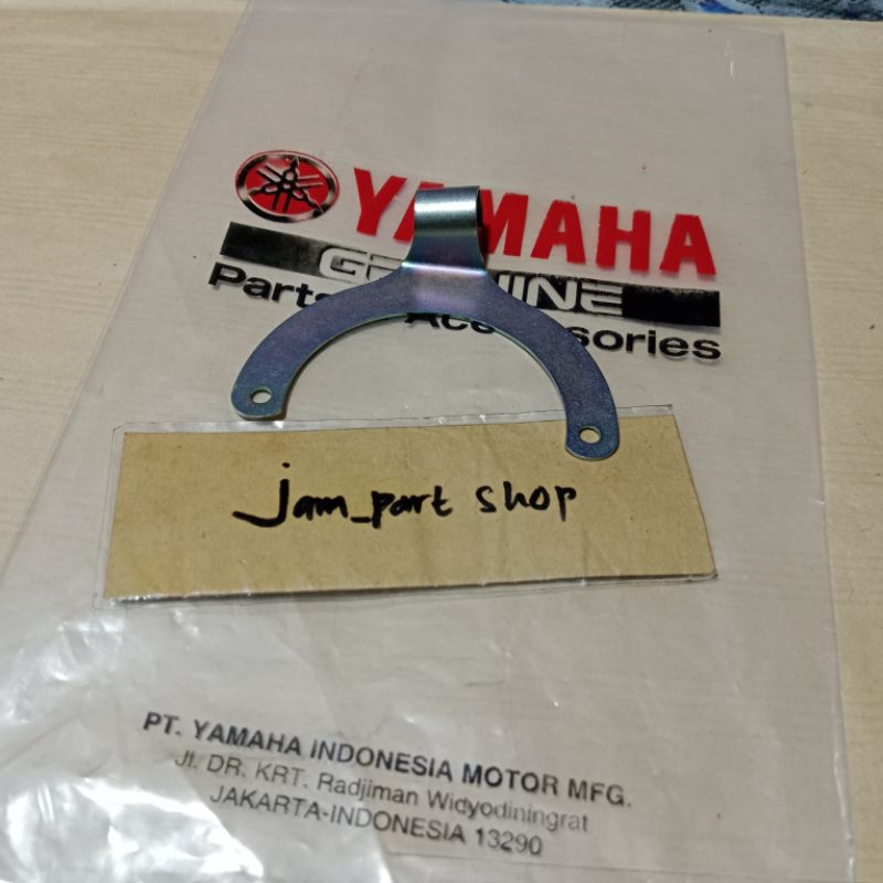 klem tutup karbu atas mio