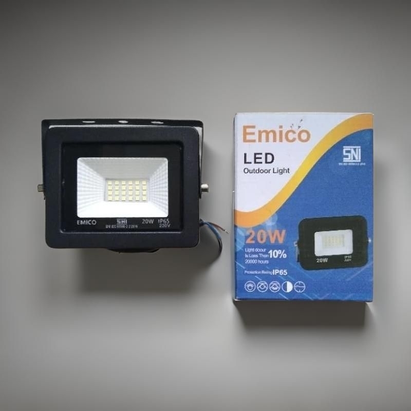 Lampu Sorot EMICO