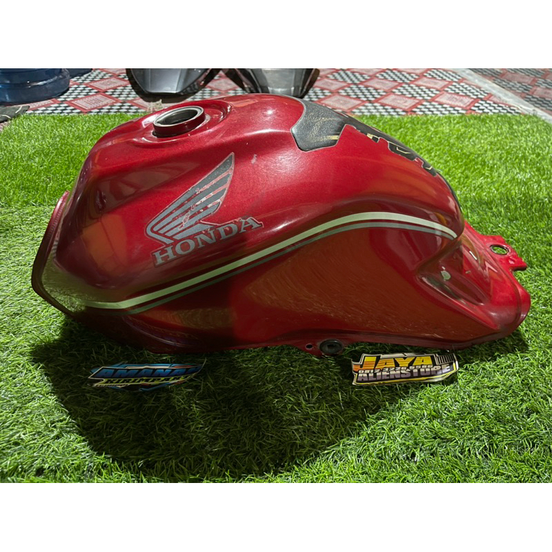 Tangki Honda CB VERZA 150 Original Copotan -Warna Merah