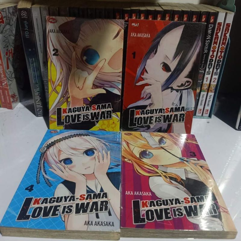 komik Kaguya sama love is war vol 1-4 prevolved
