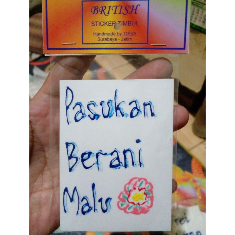 

British Sticker Timbul : Pasukan Berani Malu