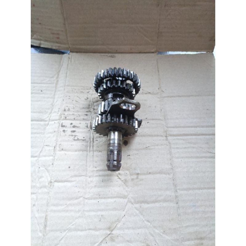 as gear gir depan gigi rasio shogun 125 r fd lama original copotan