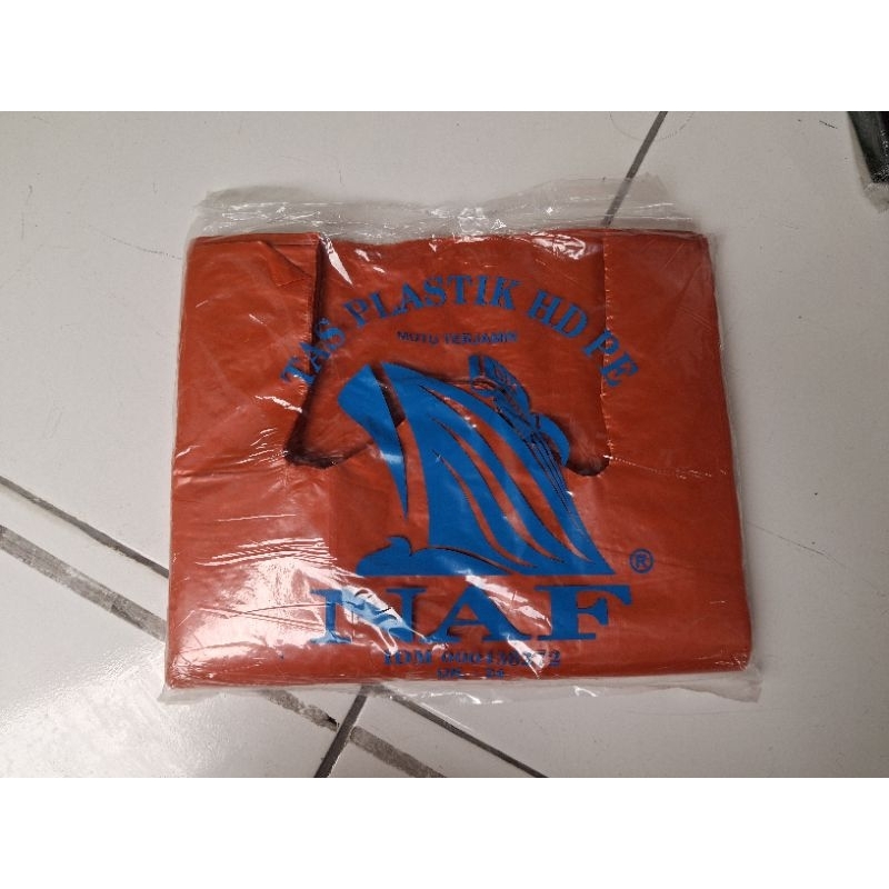 TAS PLASTIK HDPE MERAH/KRESEK MERAH