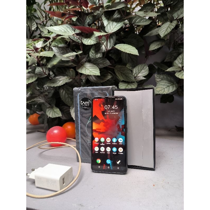 ASUS Zenfone 6 flip Camera Snapdragon 855 128GB 6GB RAM
