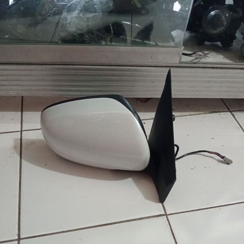 spion ertiga 2018 kanan