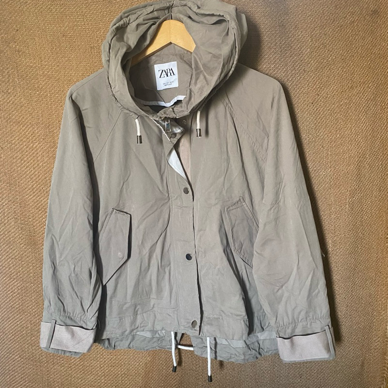 Zara Oversized Khaki Hoodie Jacket Woman
