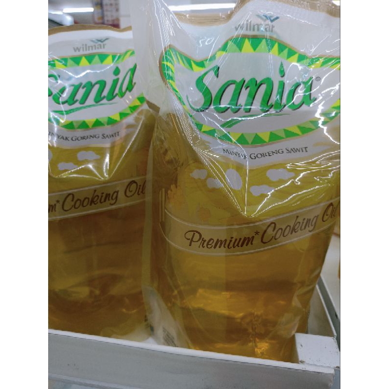 

minyak Bimoli / Sania 2liter (1 dus isi 6 pcs)