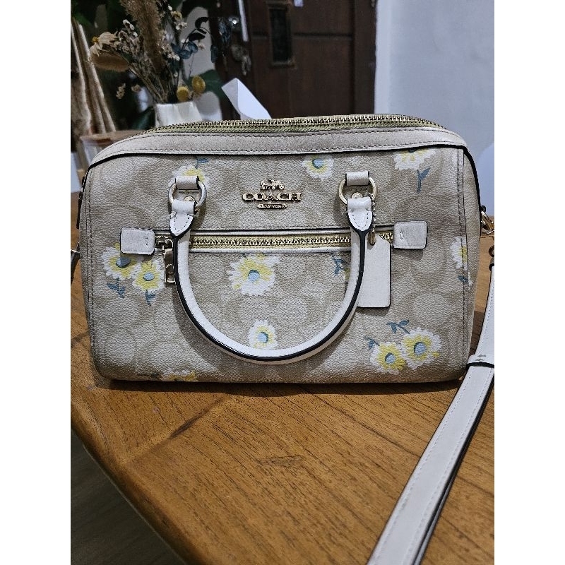 Preloved Coach Rowan