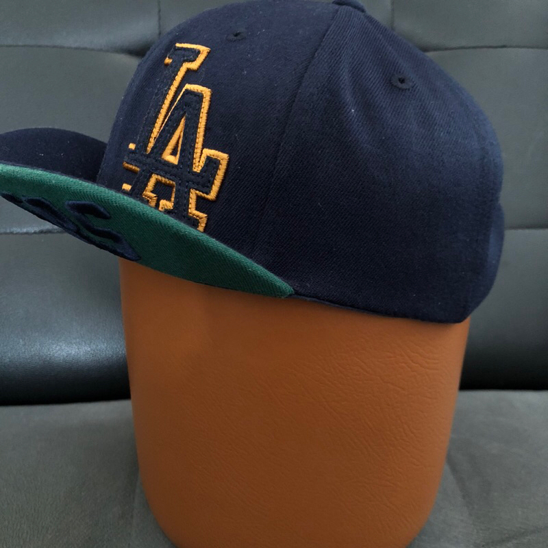 topi mlb second dodgers visor pendek