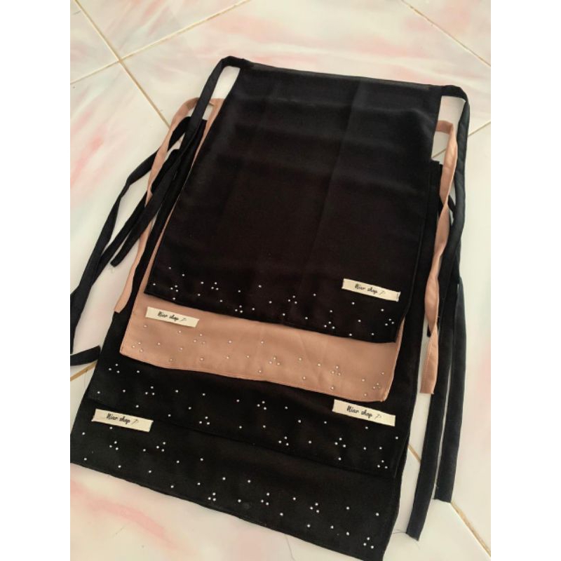 cadar permata tempel