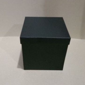 

YUK BELI Gift Box Kotak Kado 12x12T12 1x1T1Kotak KadoKotak Hadiah