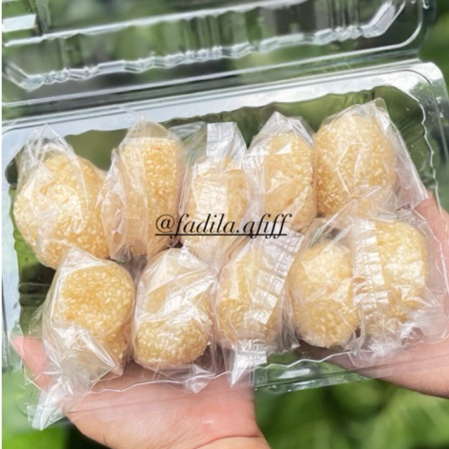 

PROMO!!! ONDE-ONDE PREMIUM BY ROTICOKLATKU ( UKURAN BESAR )