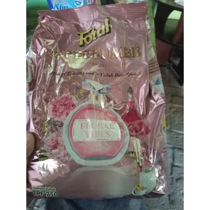 total deterjen bubuk