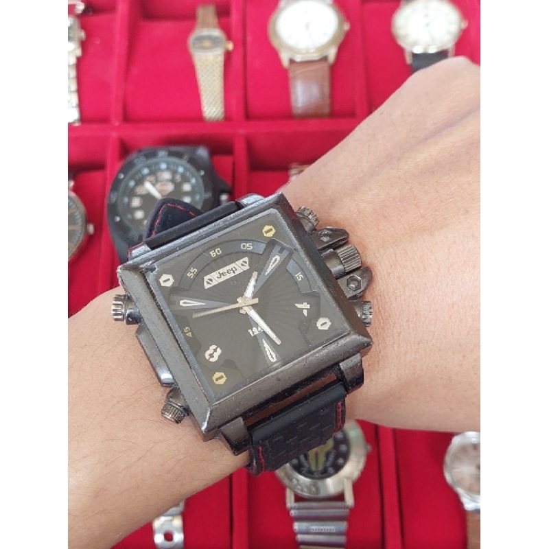Jam Tangan Jeep