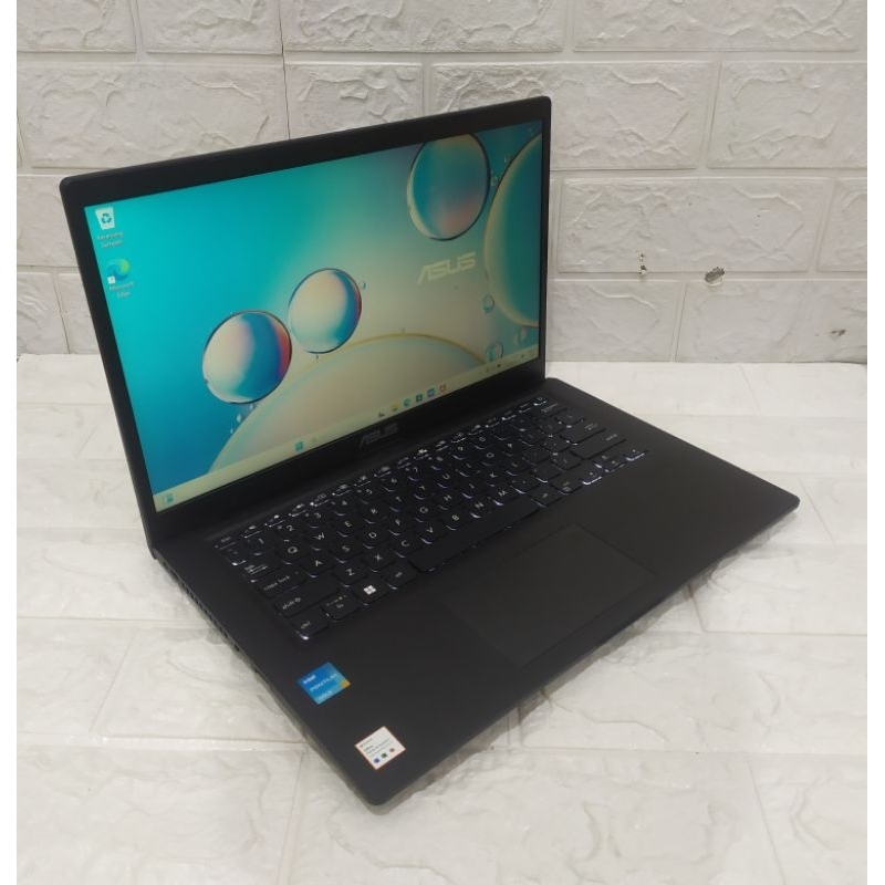 Laptop Asus Vivobook A1400E