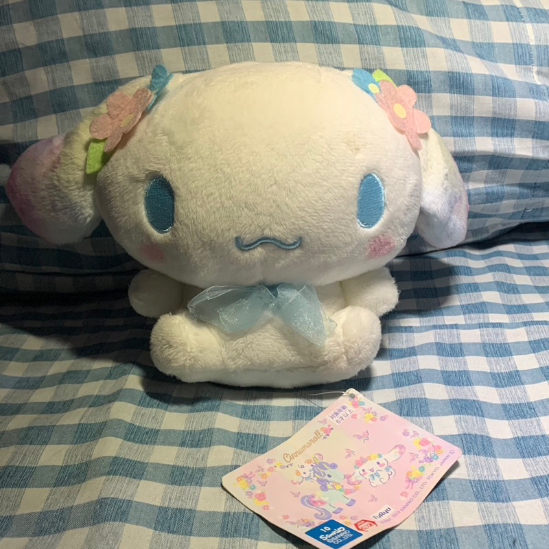 Boneka Cinnamoroll Sanrio edisi Sakura furyu