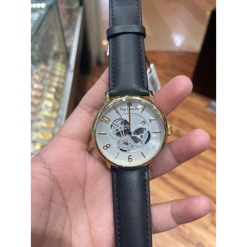 JAM TANGAN PRIA GUY LAROCHE GW2004-03