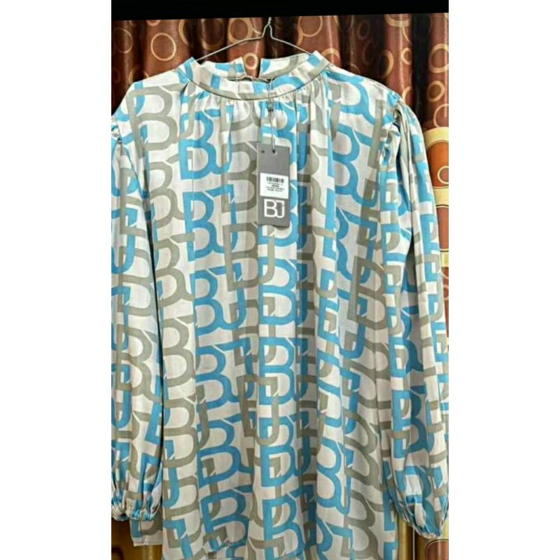 PL atasan benang jarum BJ monogram