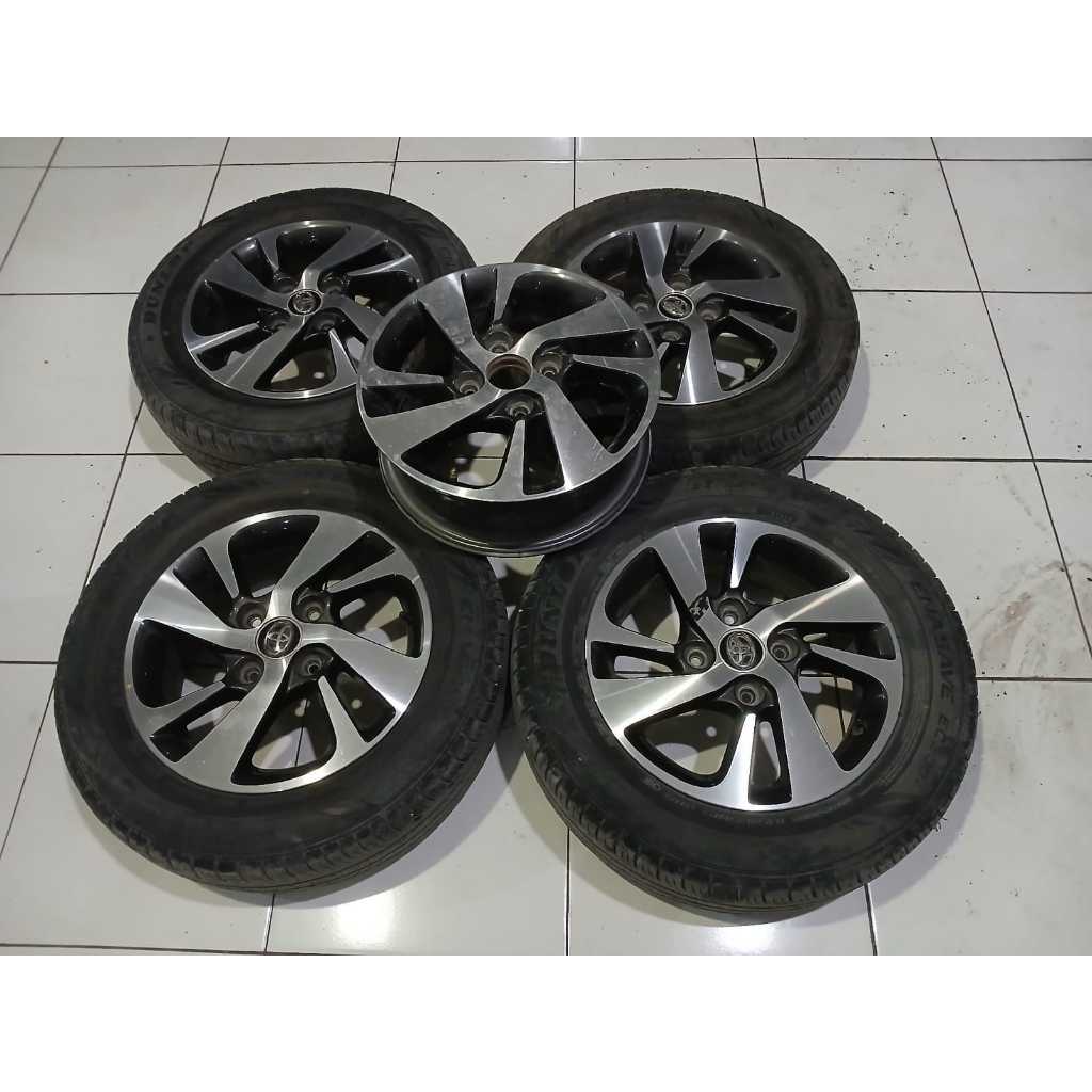 Velg Second STANDAR ORIGINAL AVANZA VELOZ Ring 15 Lubang 4x114 + ban 185 65 r15 Cocok Kijang xenia A